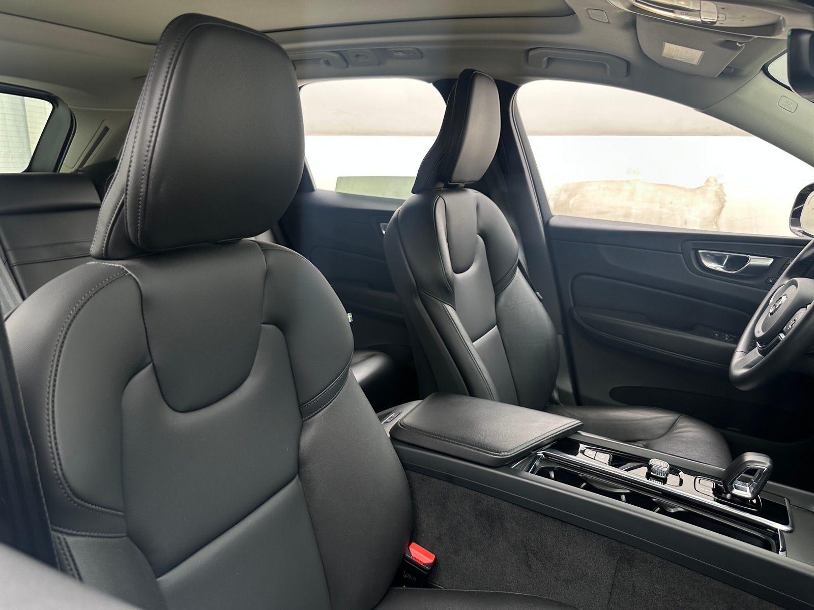 Thumbnail: 2023 Volvo XC60 - 2