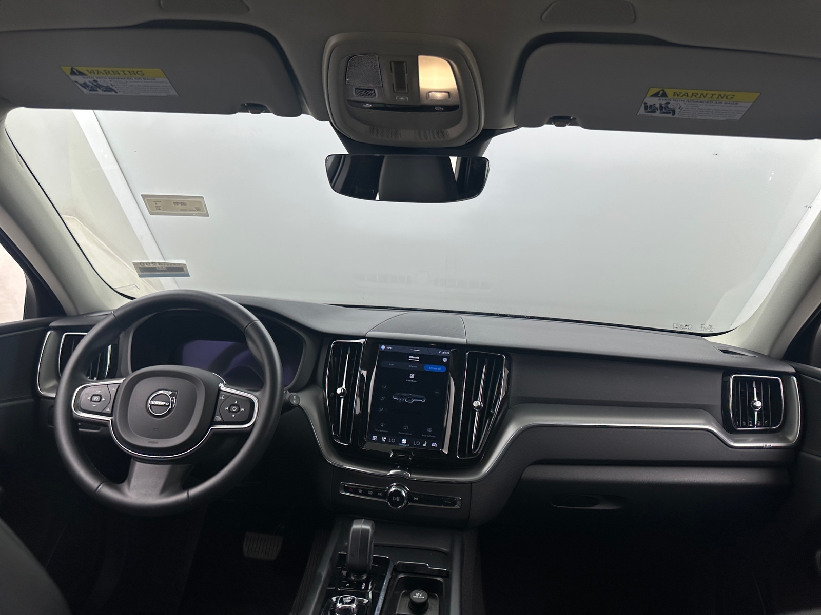 Thumbnail: 2023 Volvo XC60 - 3