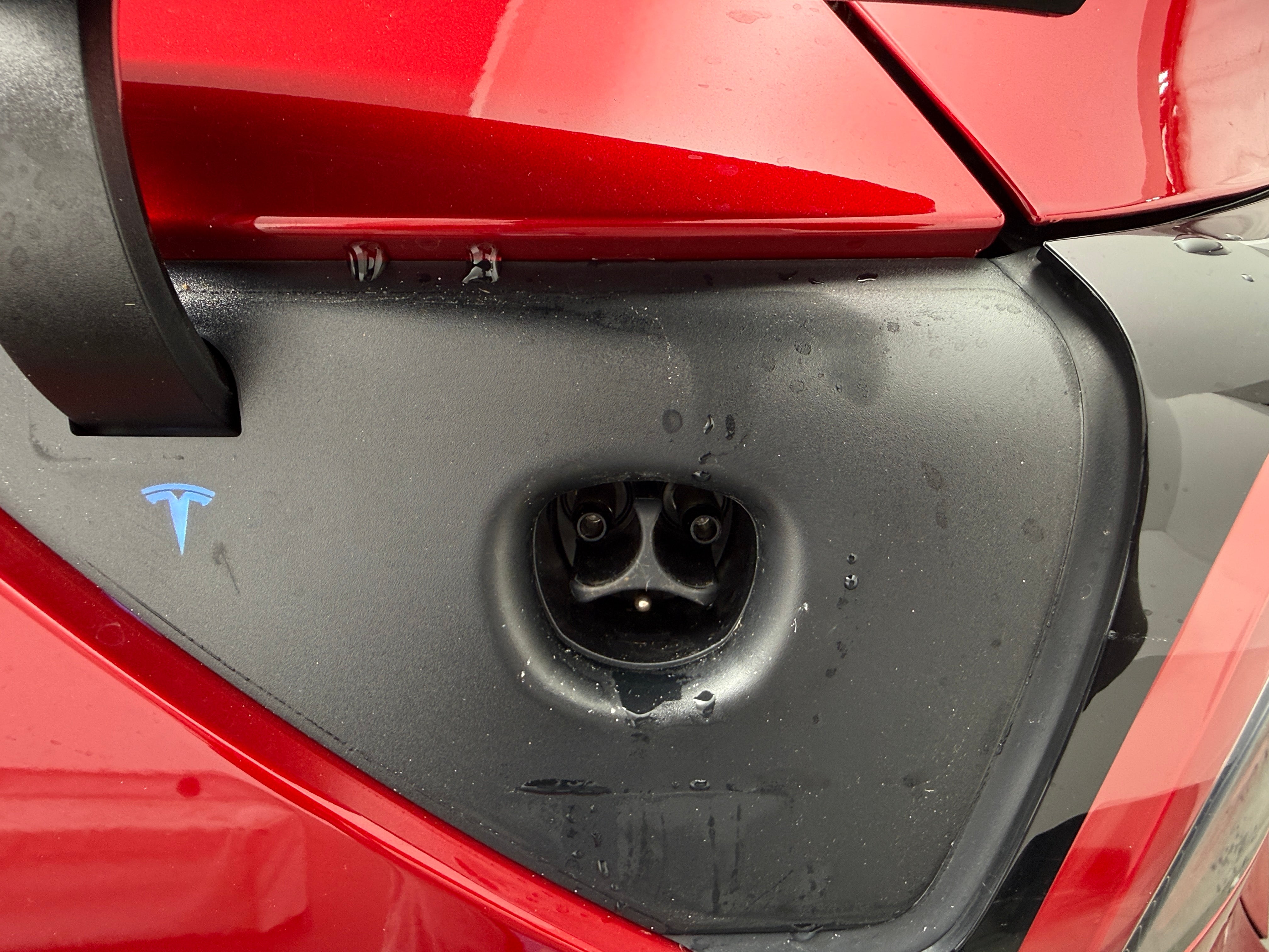 Used 2024 Tesla Model Y Long Range with VIN 7SAYGDEE9RA249101 for sale in Auburn, WA