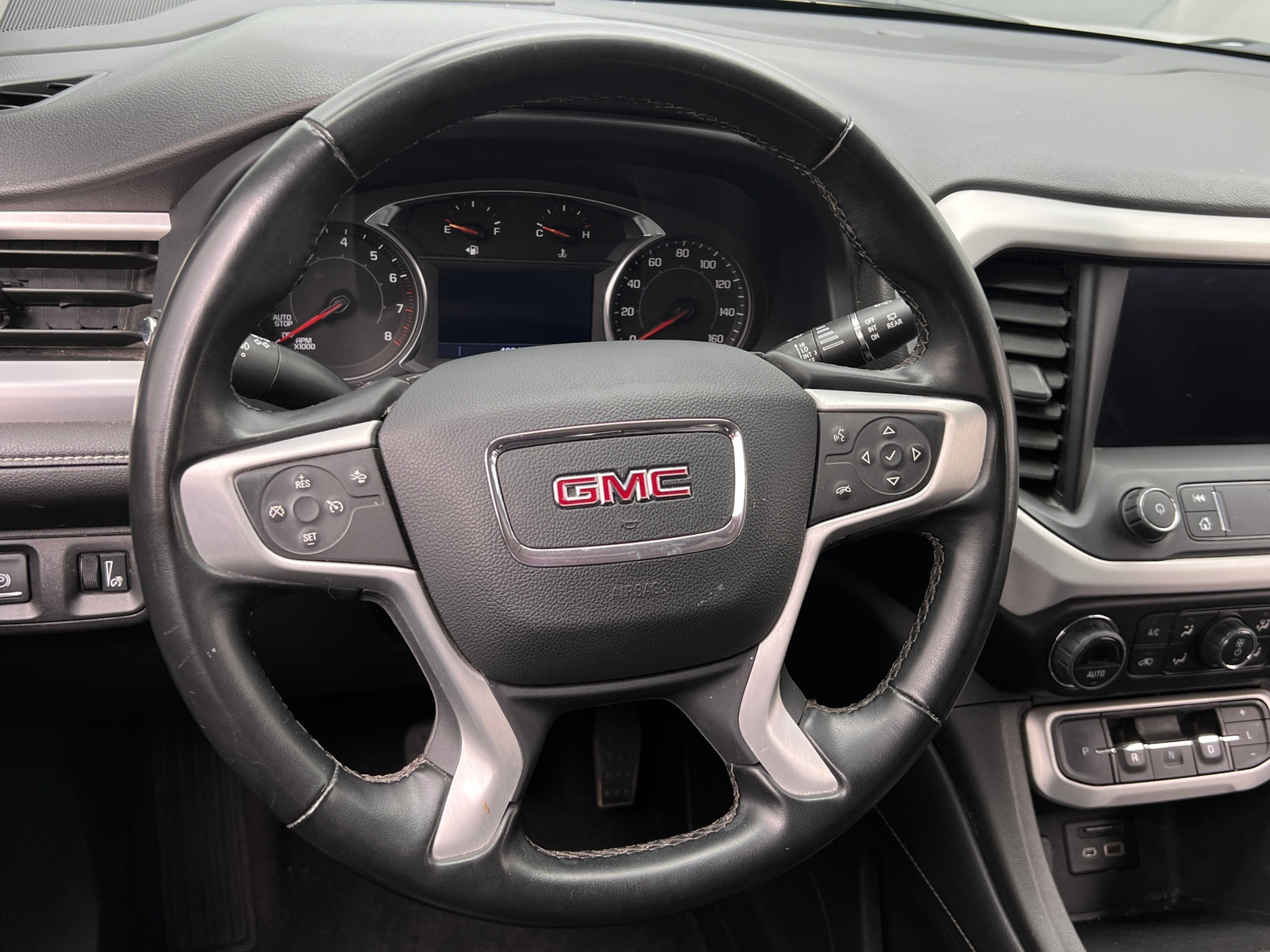 Thumbnail: 2023 GMC Acadia - 4