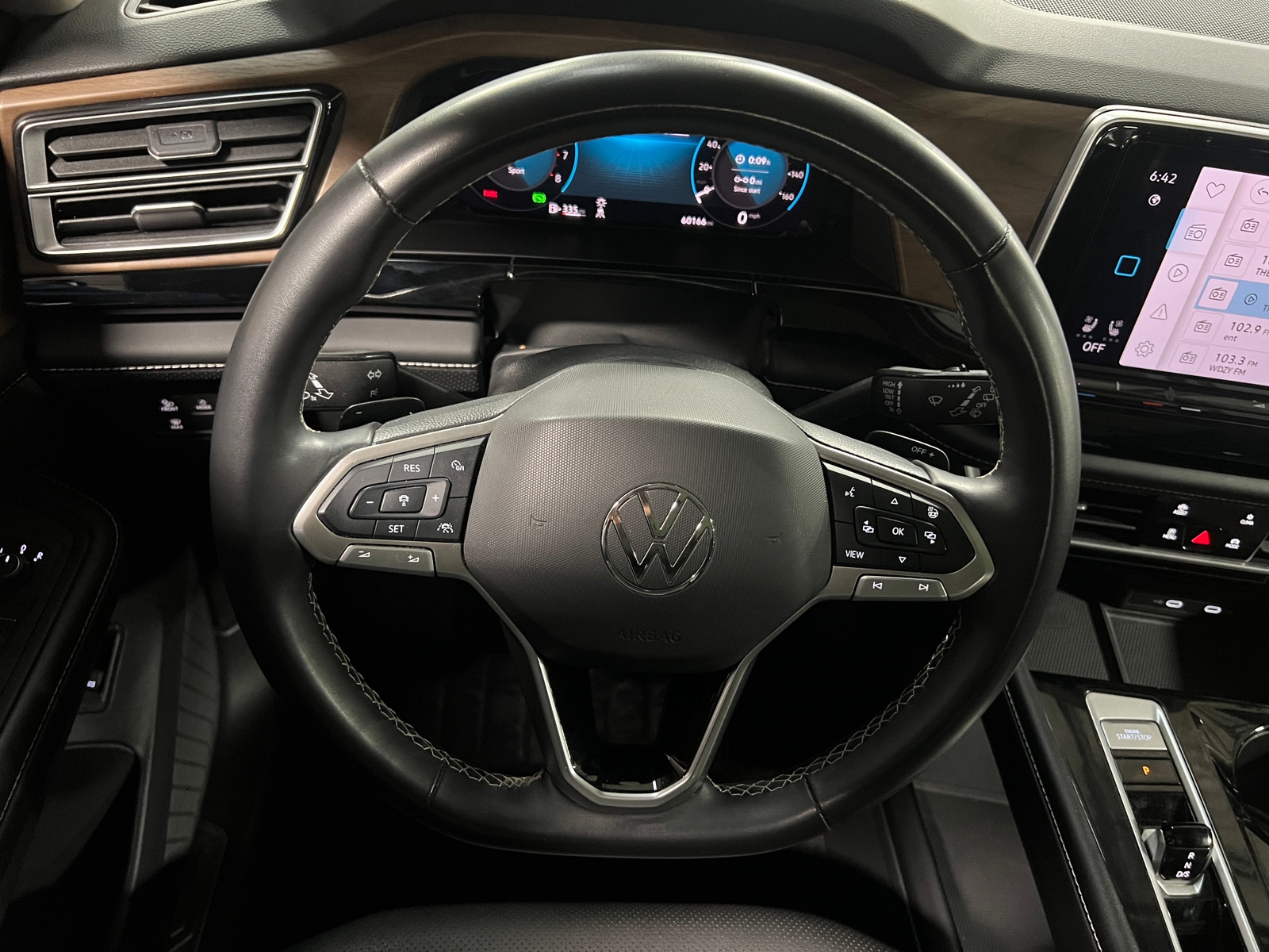 Thumbnail: 2024 Volkswagen Atlas - 4