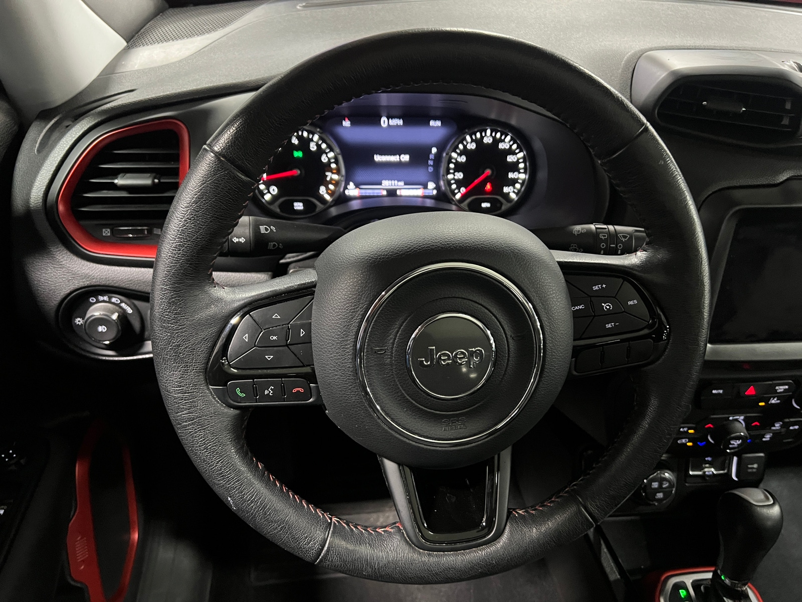 Thumbnail: 2022 Jeep Renegade - 4