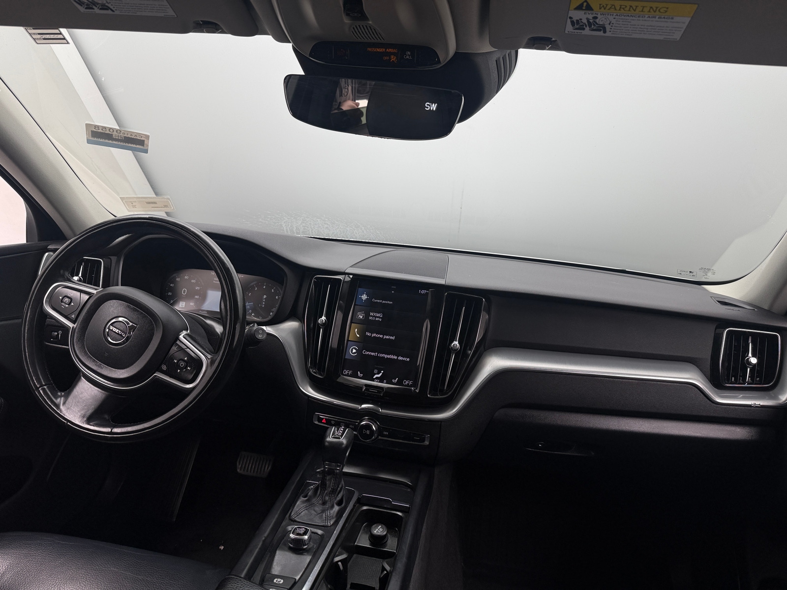 Thumbnail: 2018 Volvo XC60 - 2