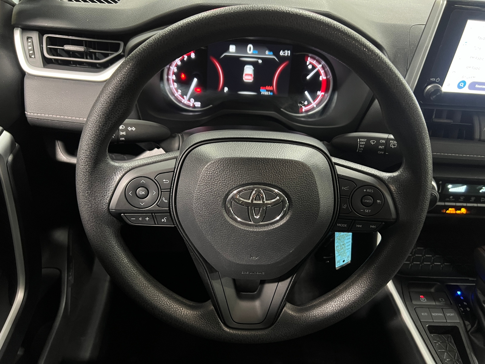 Thumbnail: 2025 Toyota RAV4 - 5