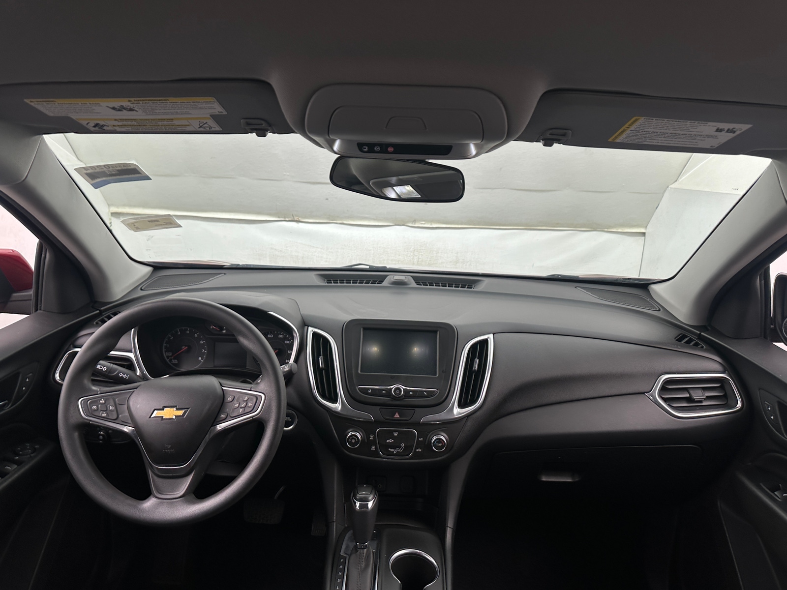 Thumbnail: 2018 Chevrolet Equinox - 3