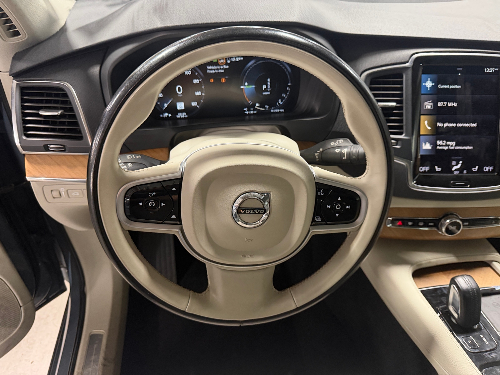 Thumbnail: 2021 Volvo XC90 - 4