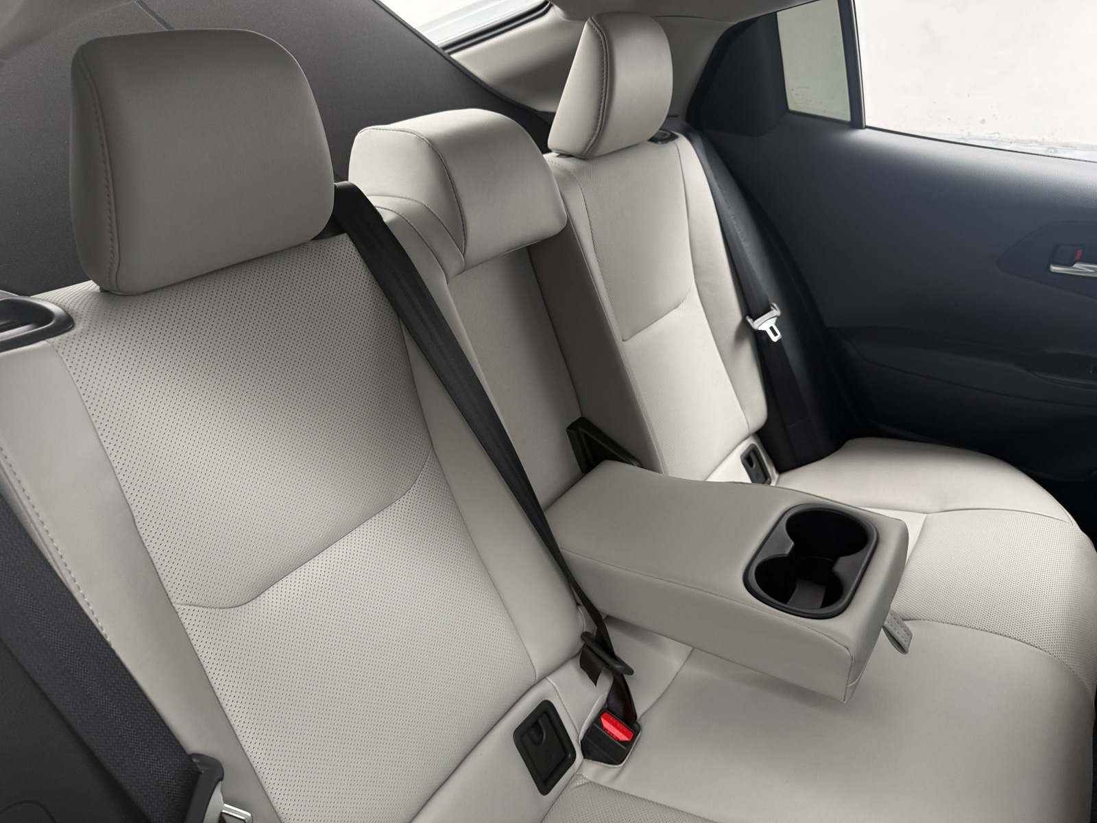 Thumbnail: 2025 Toyota Prius - 5