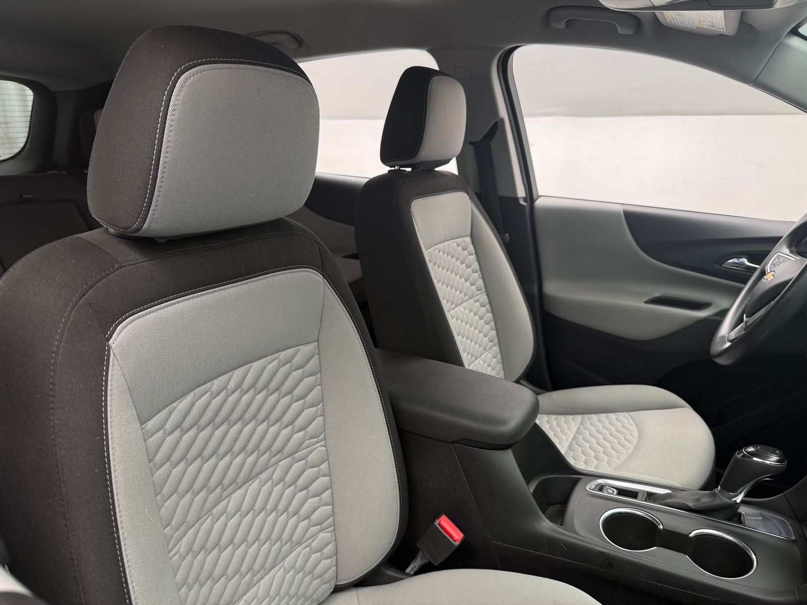Thumbnail: 2018 Chevrolet Equinox - 2