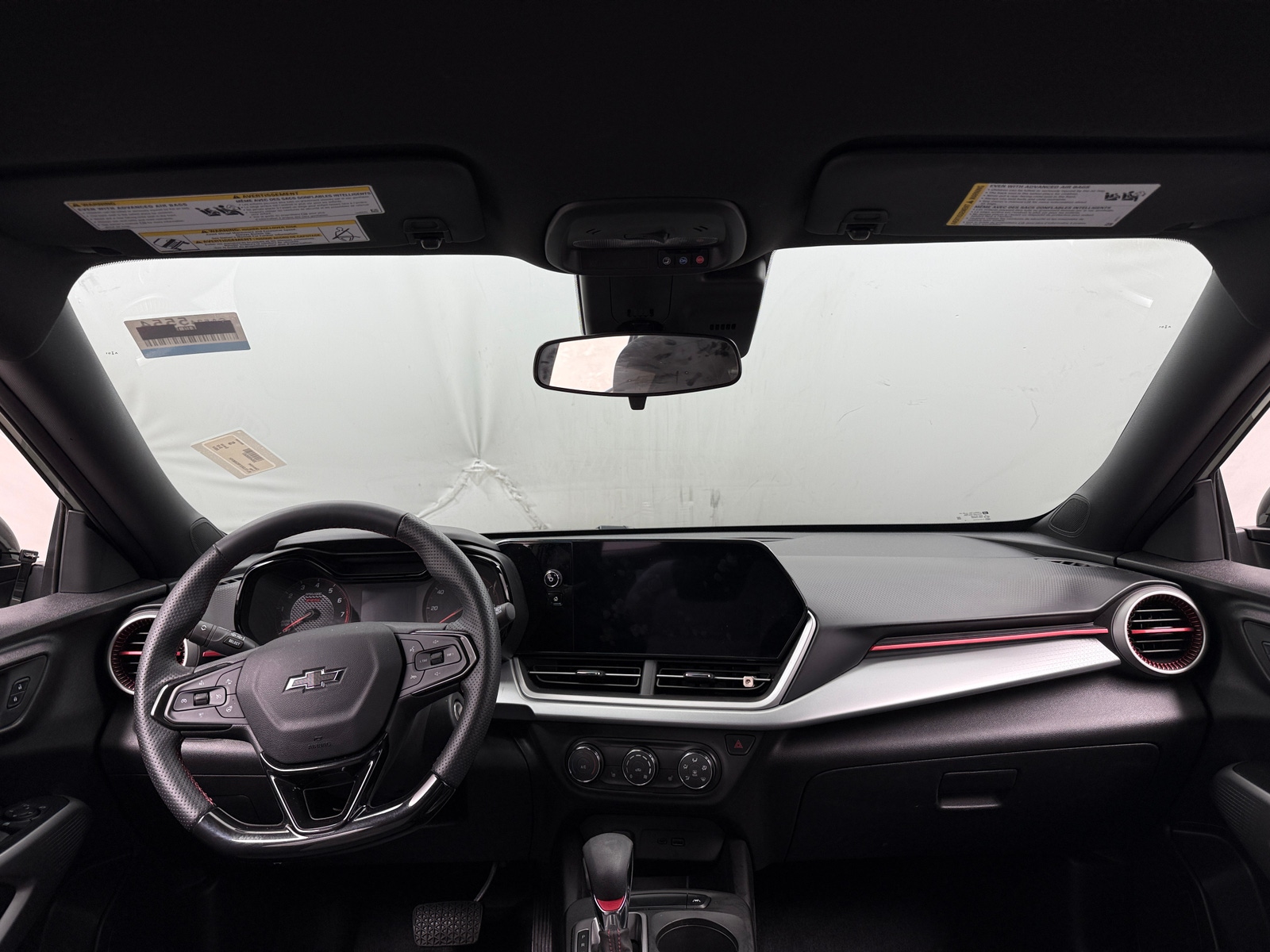 Thumbnail: 2024 Chevrolet Trax - 3