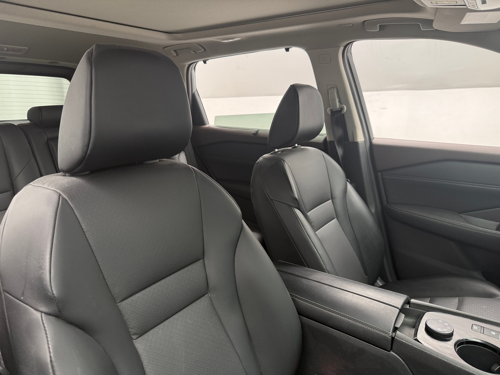 Thumbnail: 2023 Nissan Rogue - 2