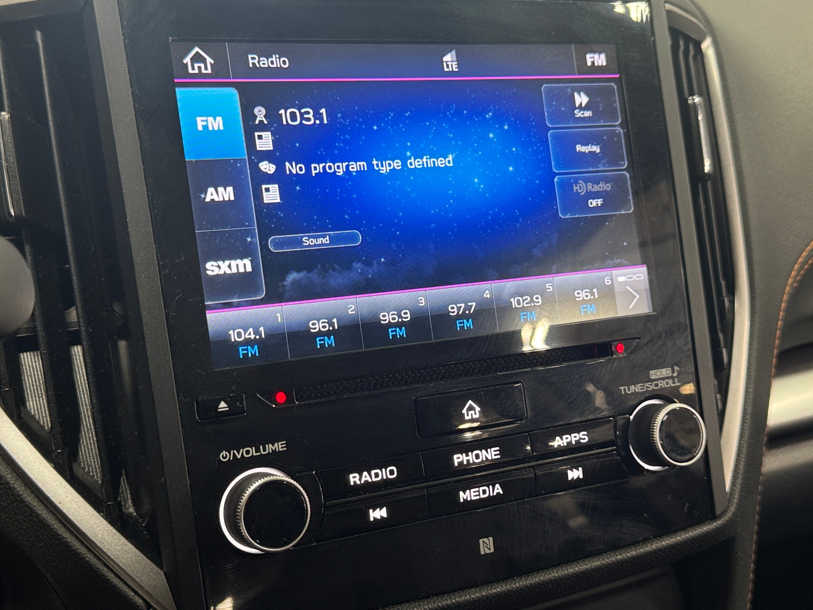 Thumbnail: 2019 Subaru Crosstrek - 3