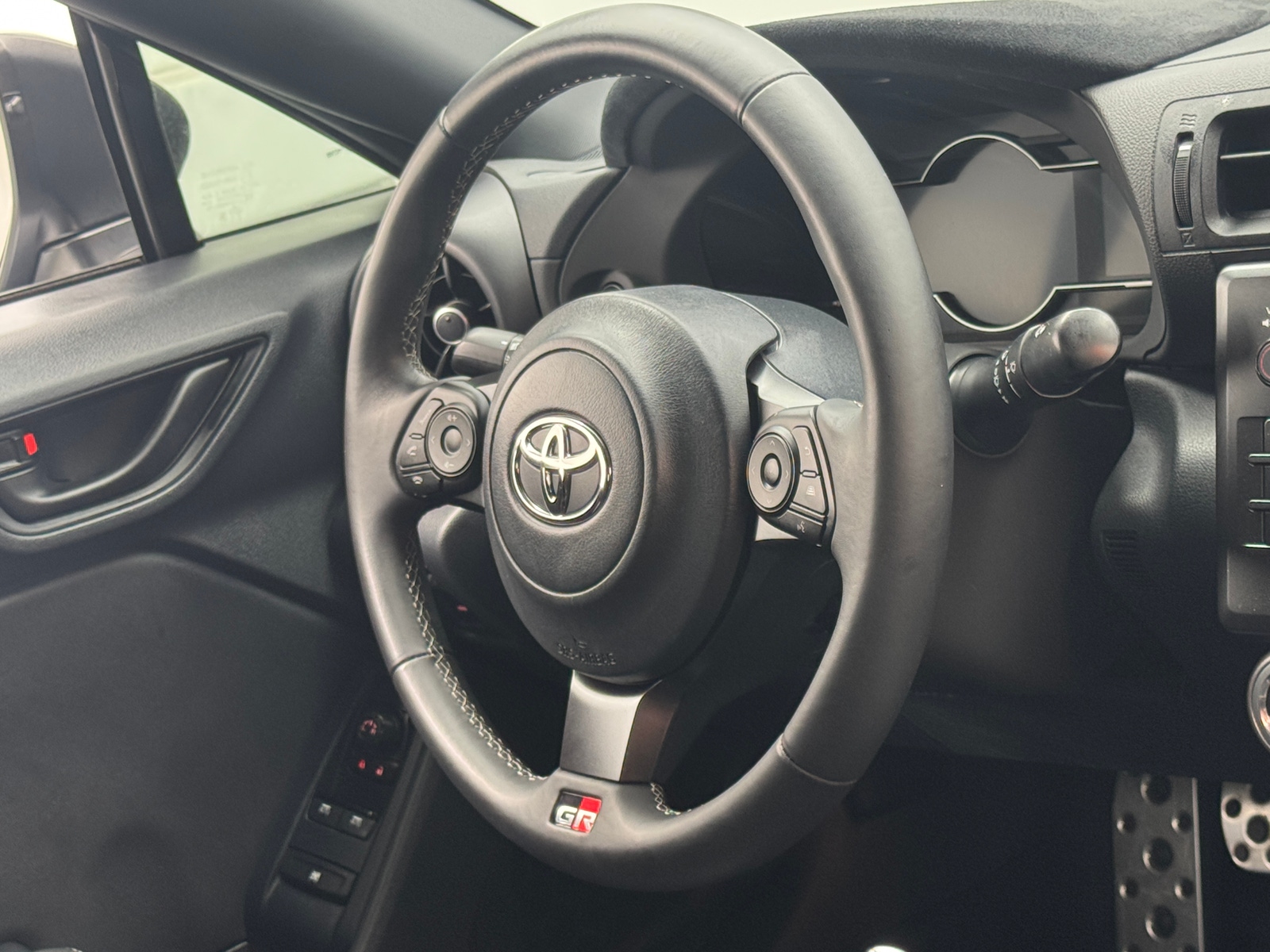 Thumbnail: 2025 Toyota GR86 - 3