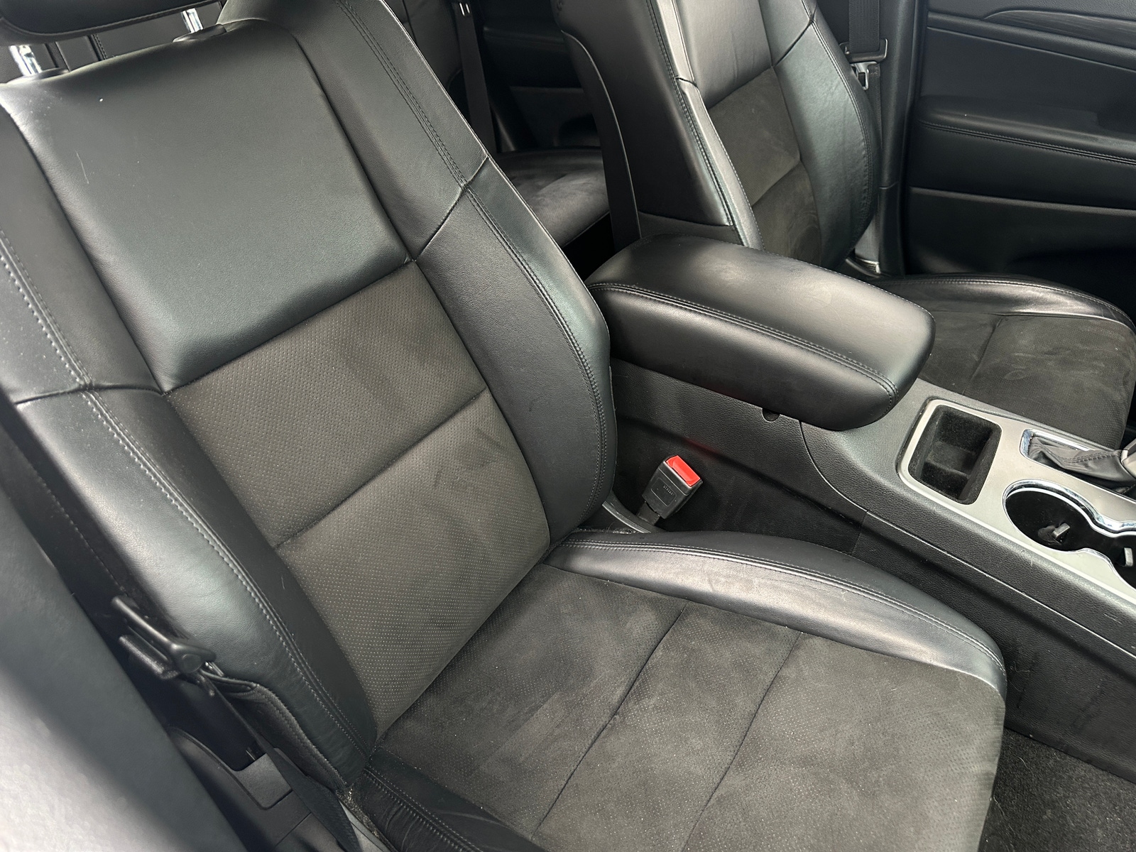 Thumbnail: 2022 Jeep Grand Cherokee - 2