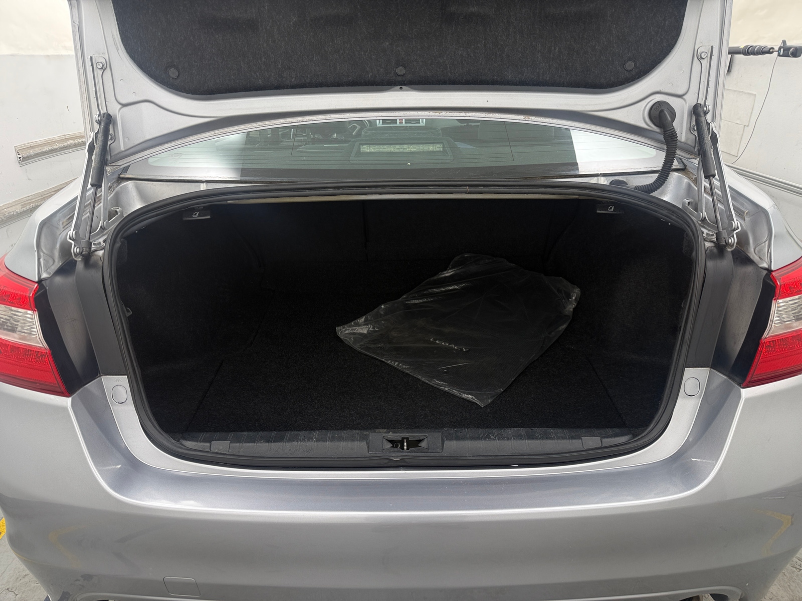 Thumbnail: 2015 Subaru Legacy - 6