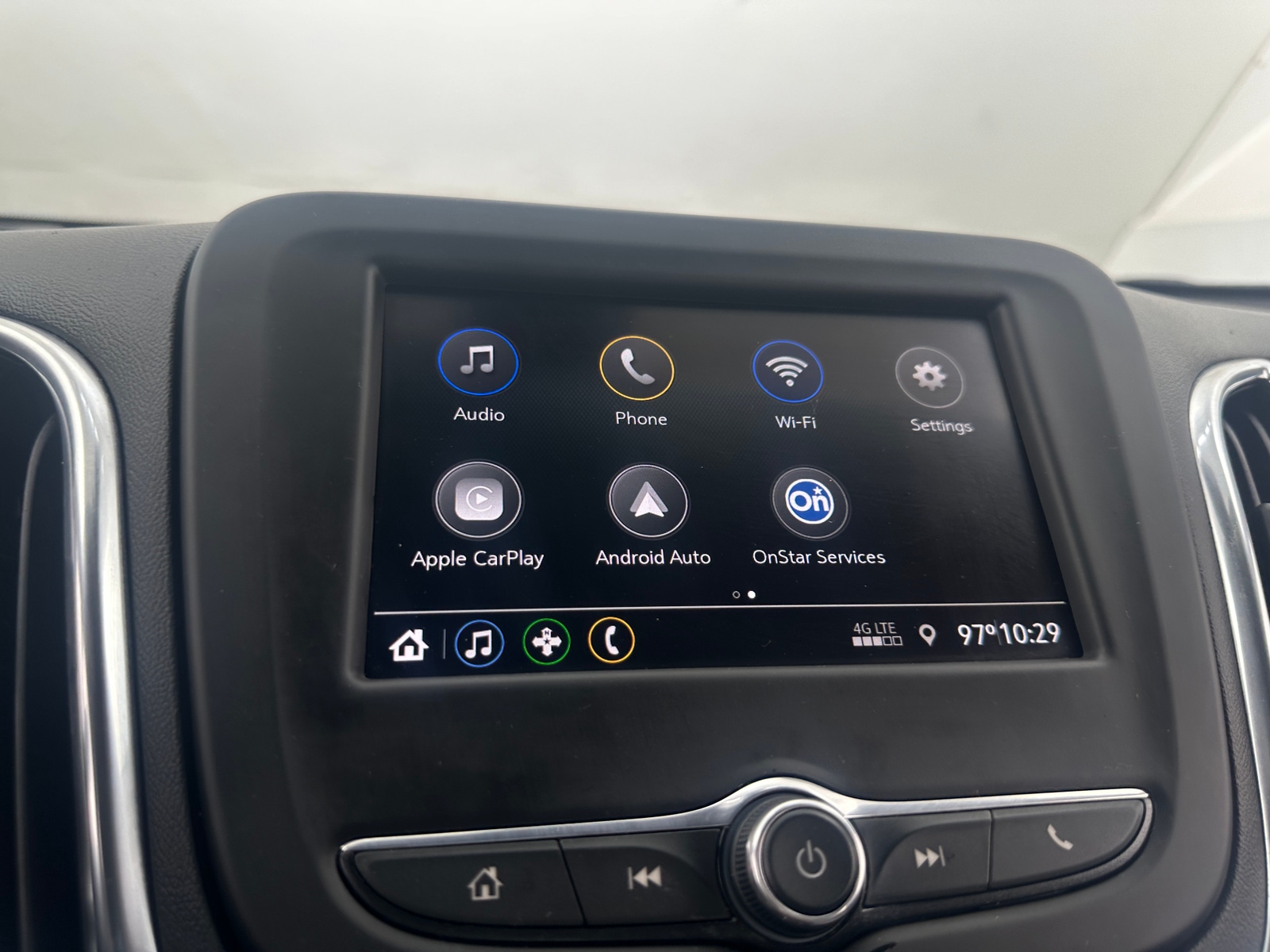 Thumbnail: 2021 Chevrolet Equinox - 4
