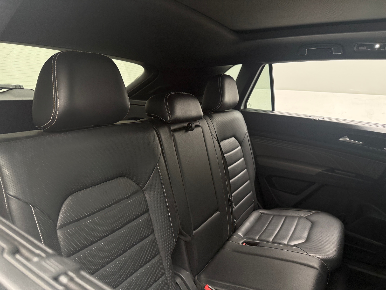 Thumbnail: 2021 Volkswagen Atlas - 5