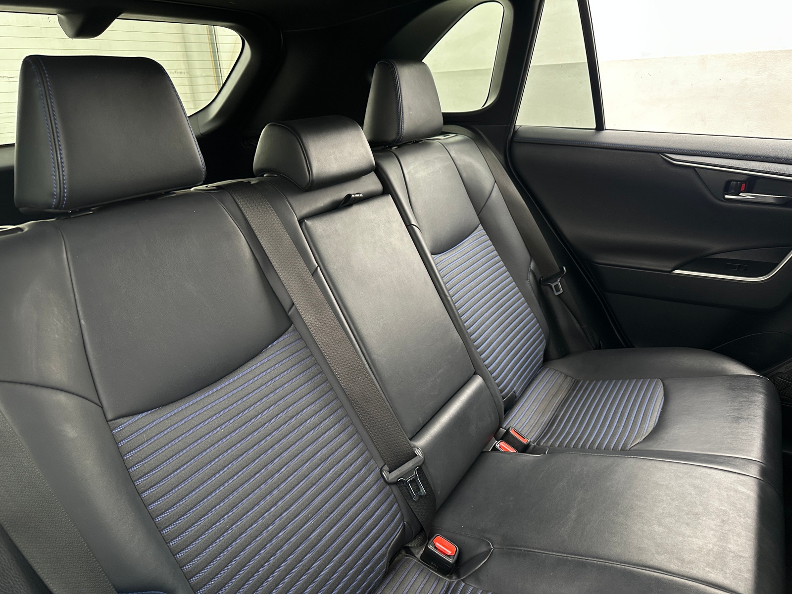 Thumbnail: 2019 Toyota RAV4 - 5