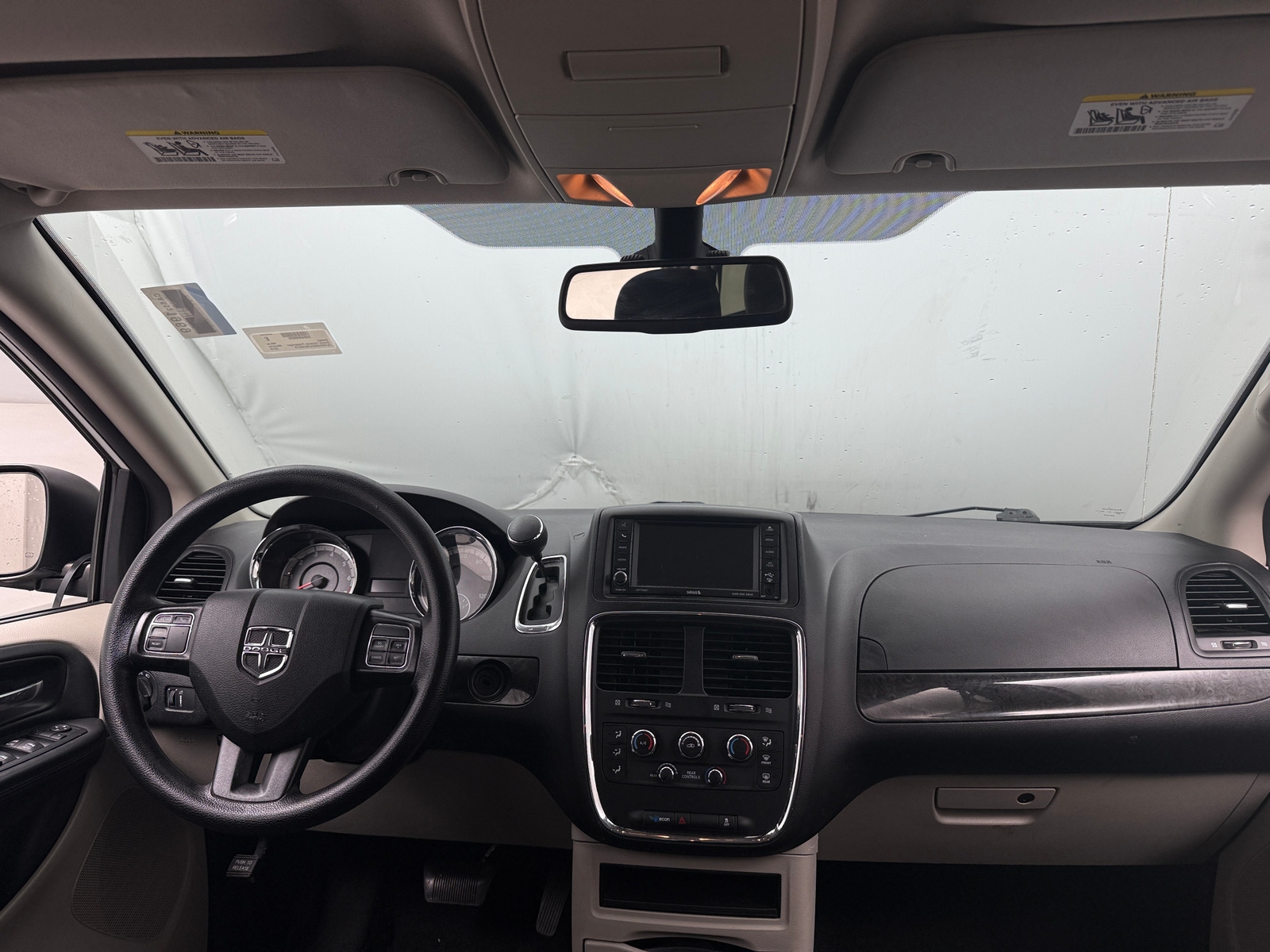 Thumbnail: 2018 Dodge Grand Caravan - 3