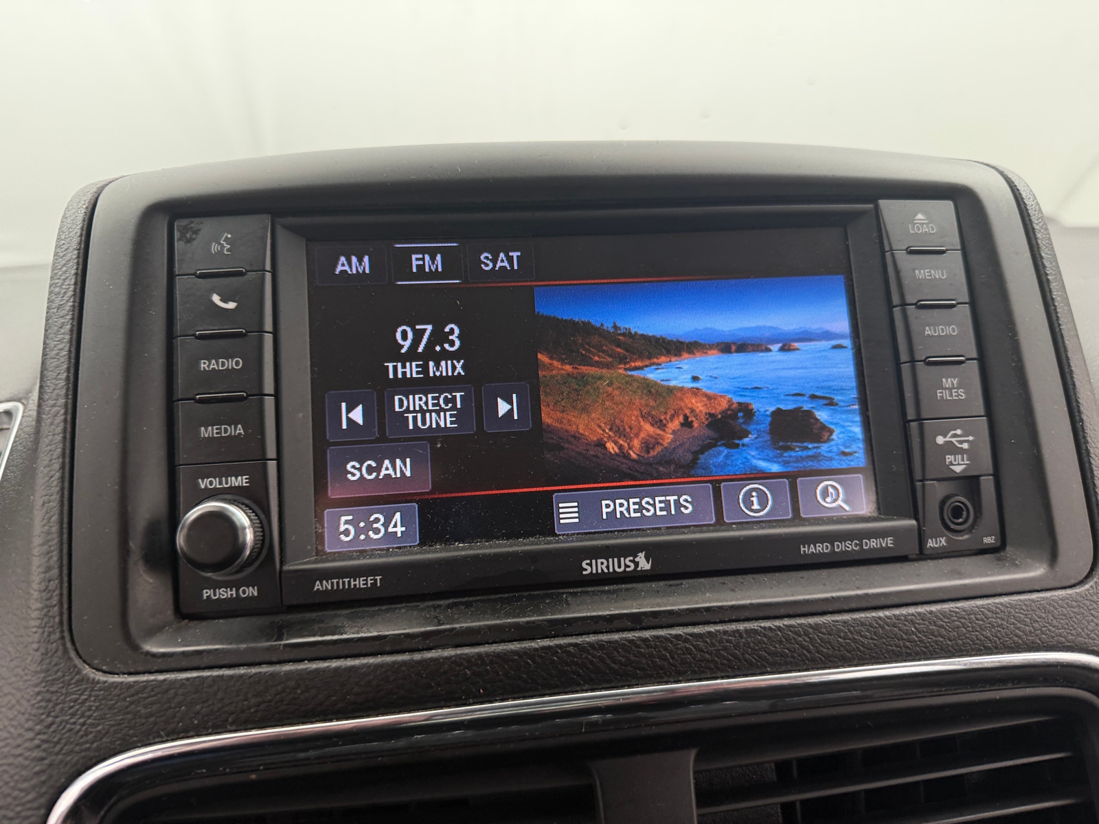Thumbnail: 2018 Dodge Grand Caravan - 4