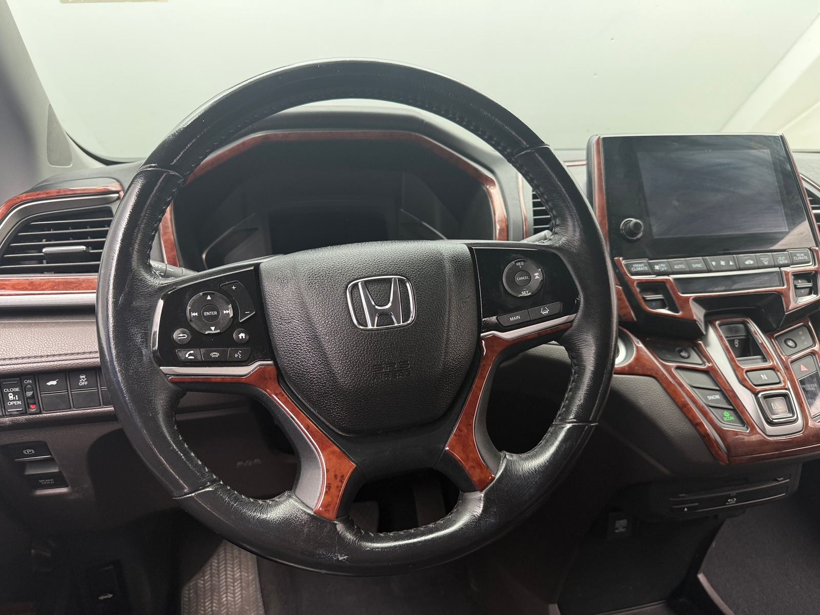 Thumbnail: 2018 Honda Odyssey - 4