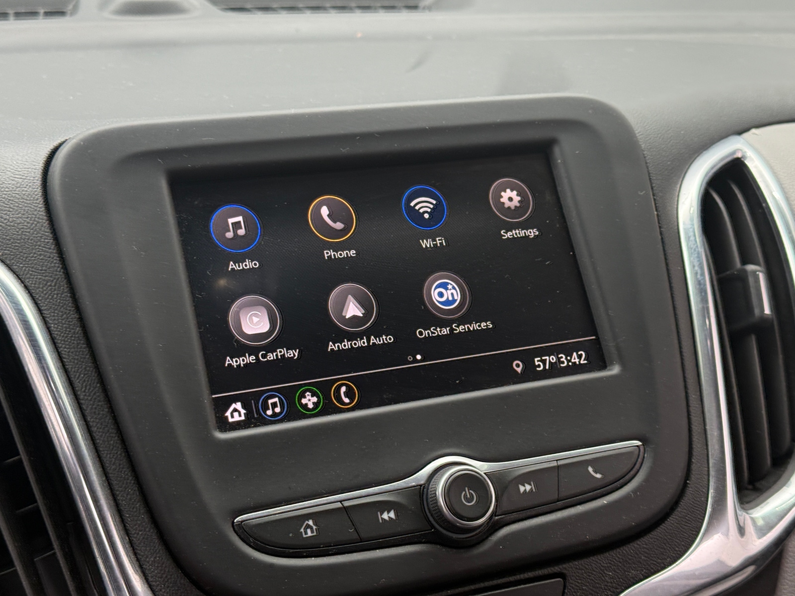 Thumbnail: 2020 Chevrolet Equinox - 4