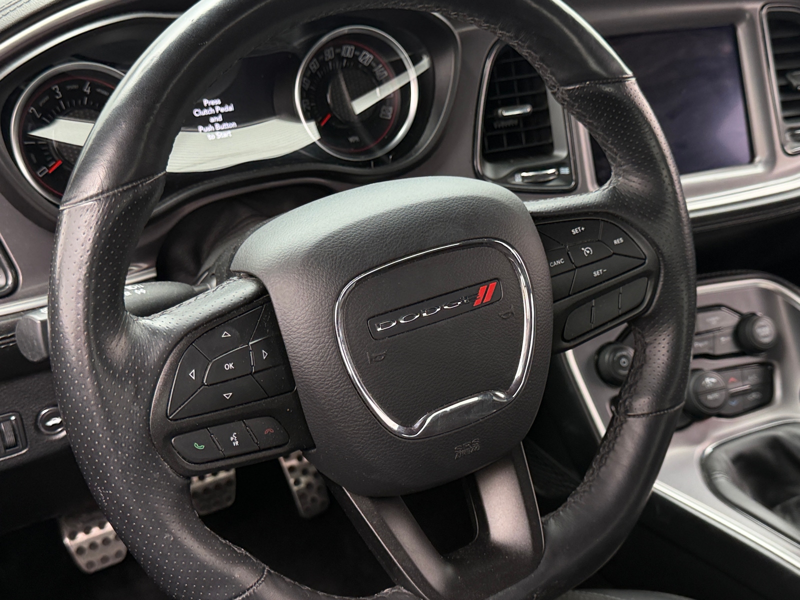 Thumbnail: 2022 Dodge Challenger - 4