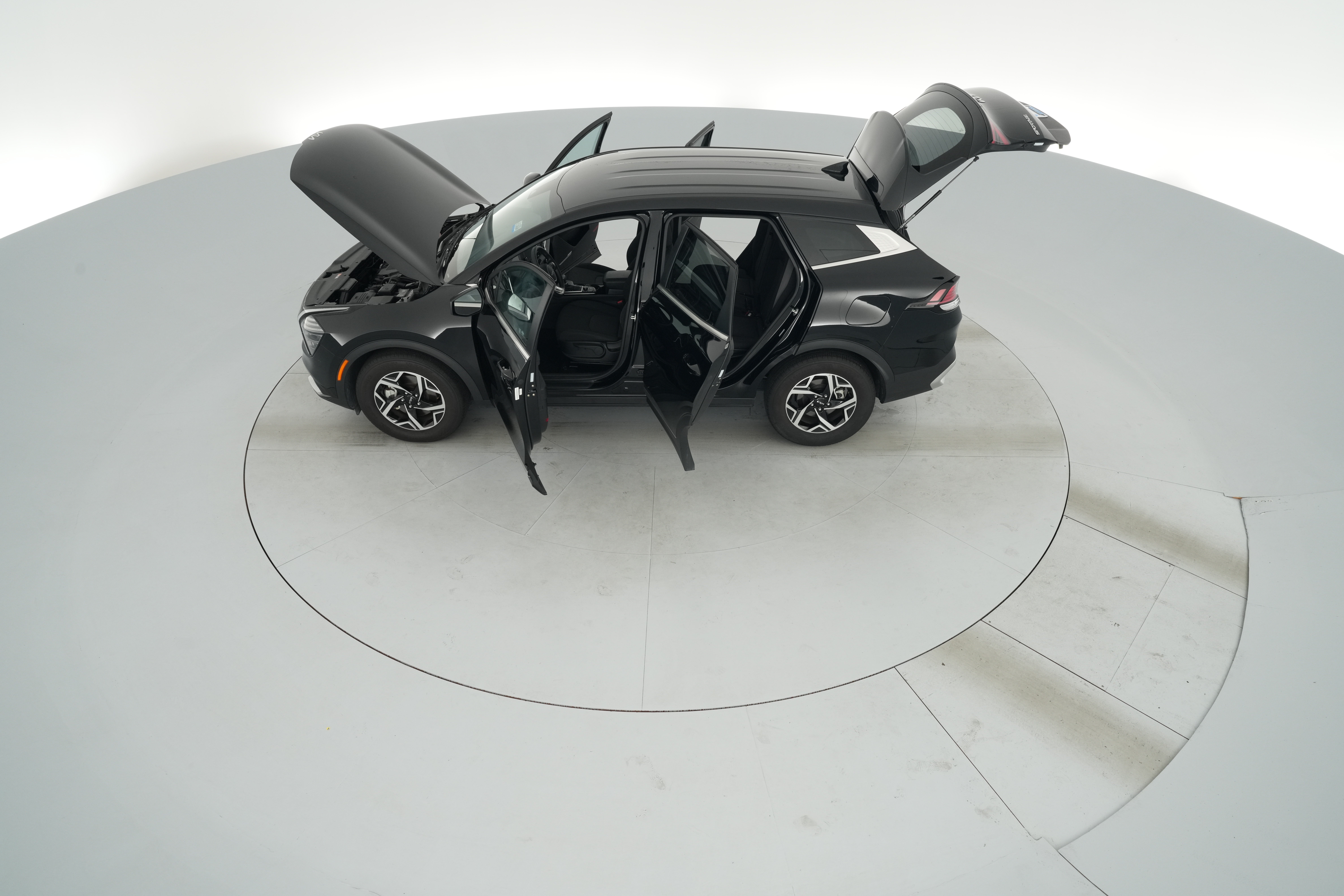 2025 Kia Sportage LX - Photo 25