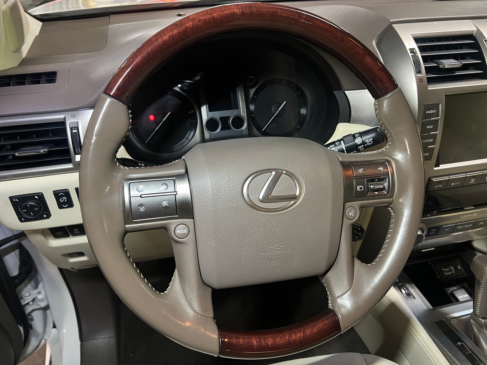 Thumbnail: 2018 Lexus GX - 4