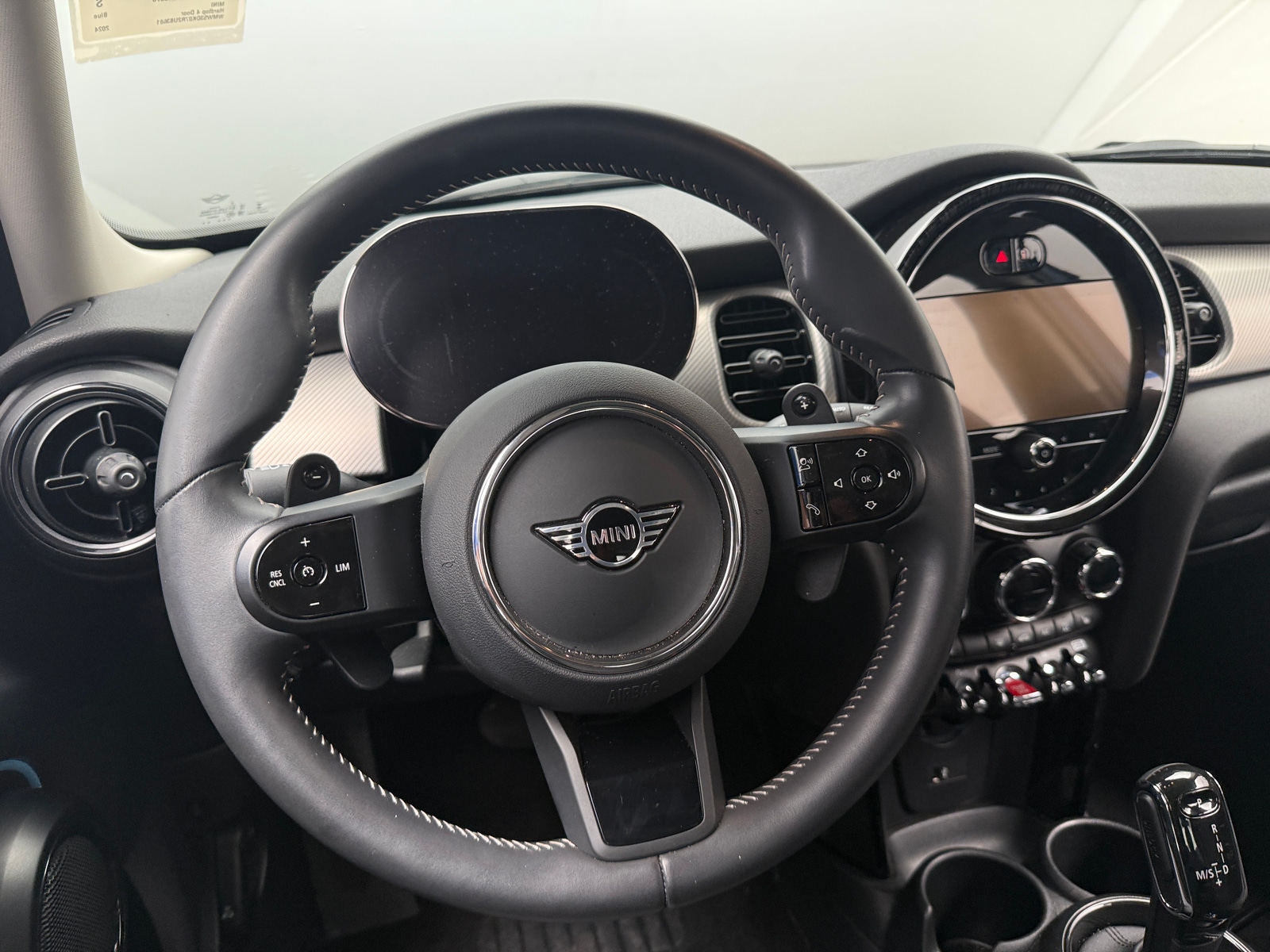 Thumbnail: 2024 MINI Cooper Hardtop - 4