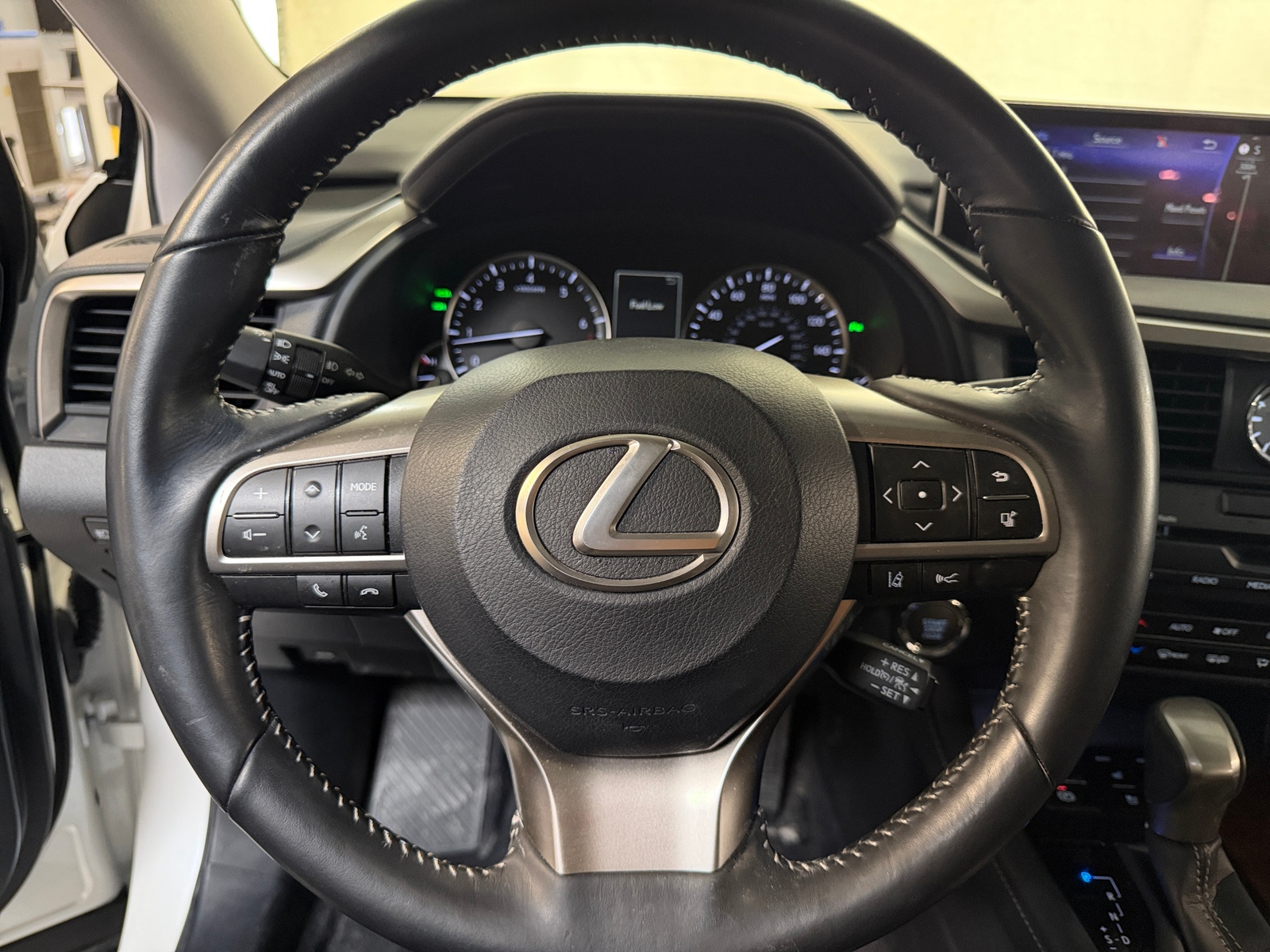Thumbnail: 2017 Lexus RX - 5