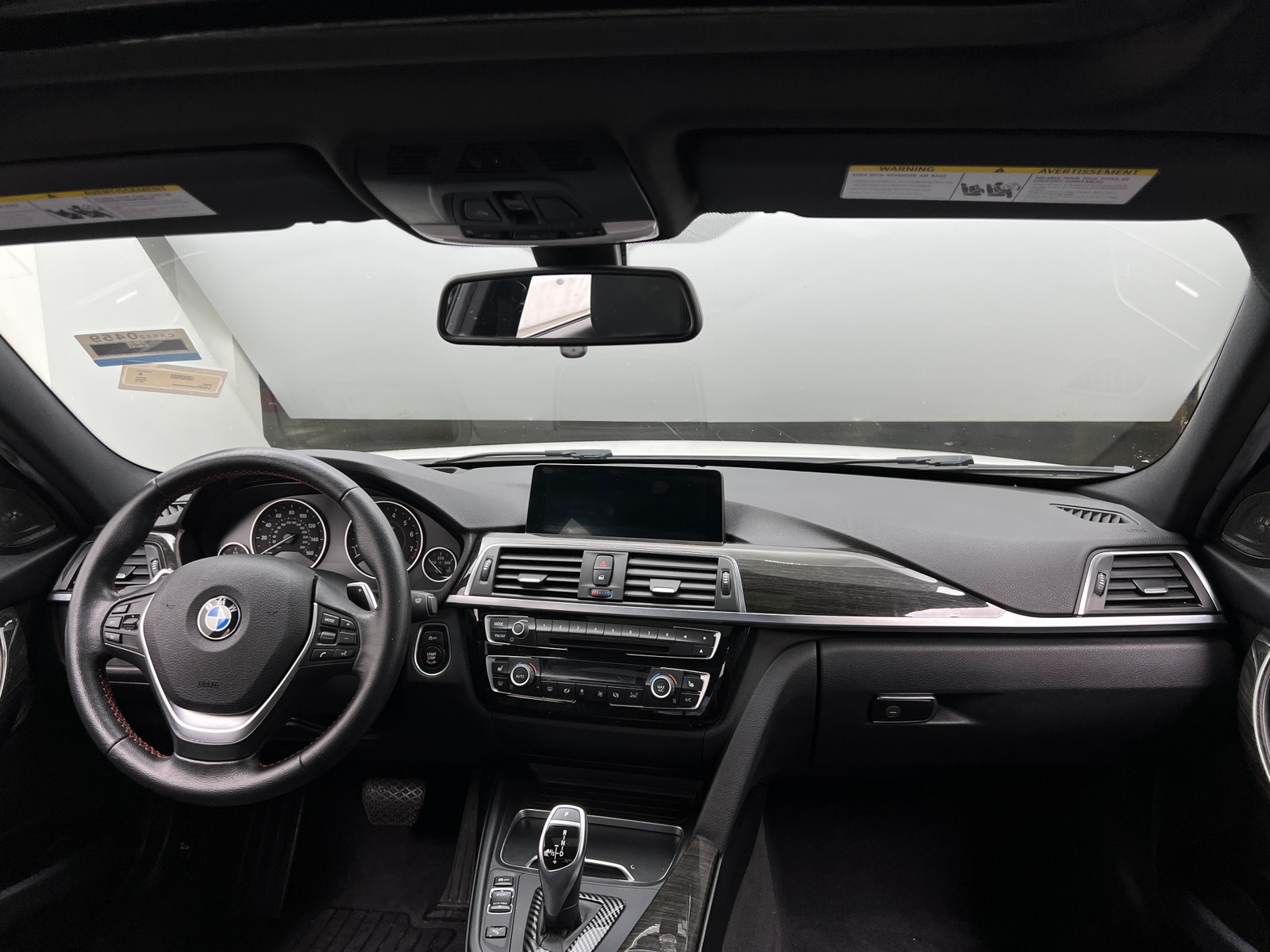 Thumbnail: 2016 BMW 3 Series - 2