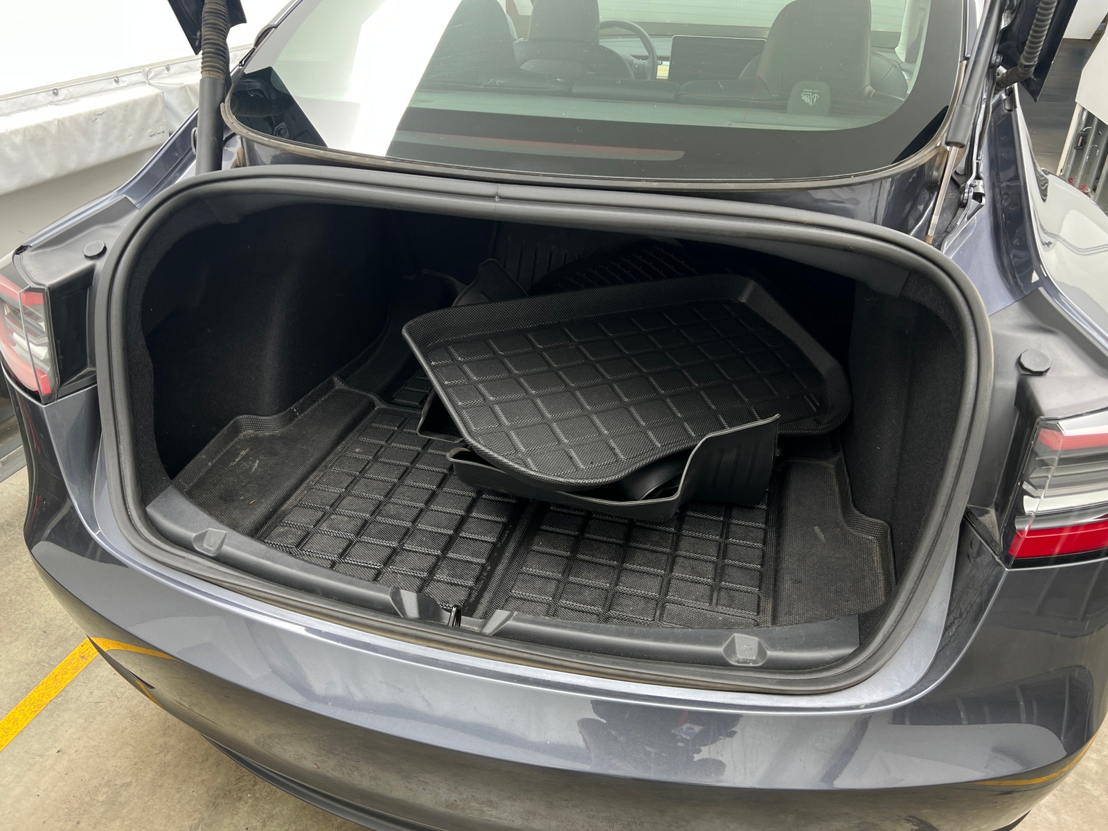 Thumbnail: 2023 Tesla Model 3 - 6