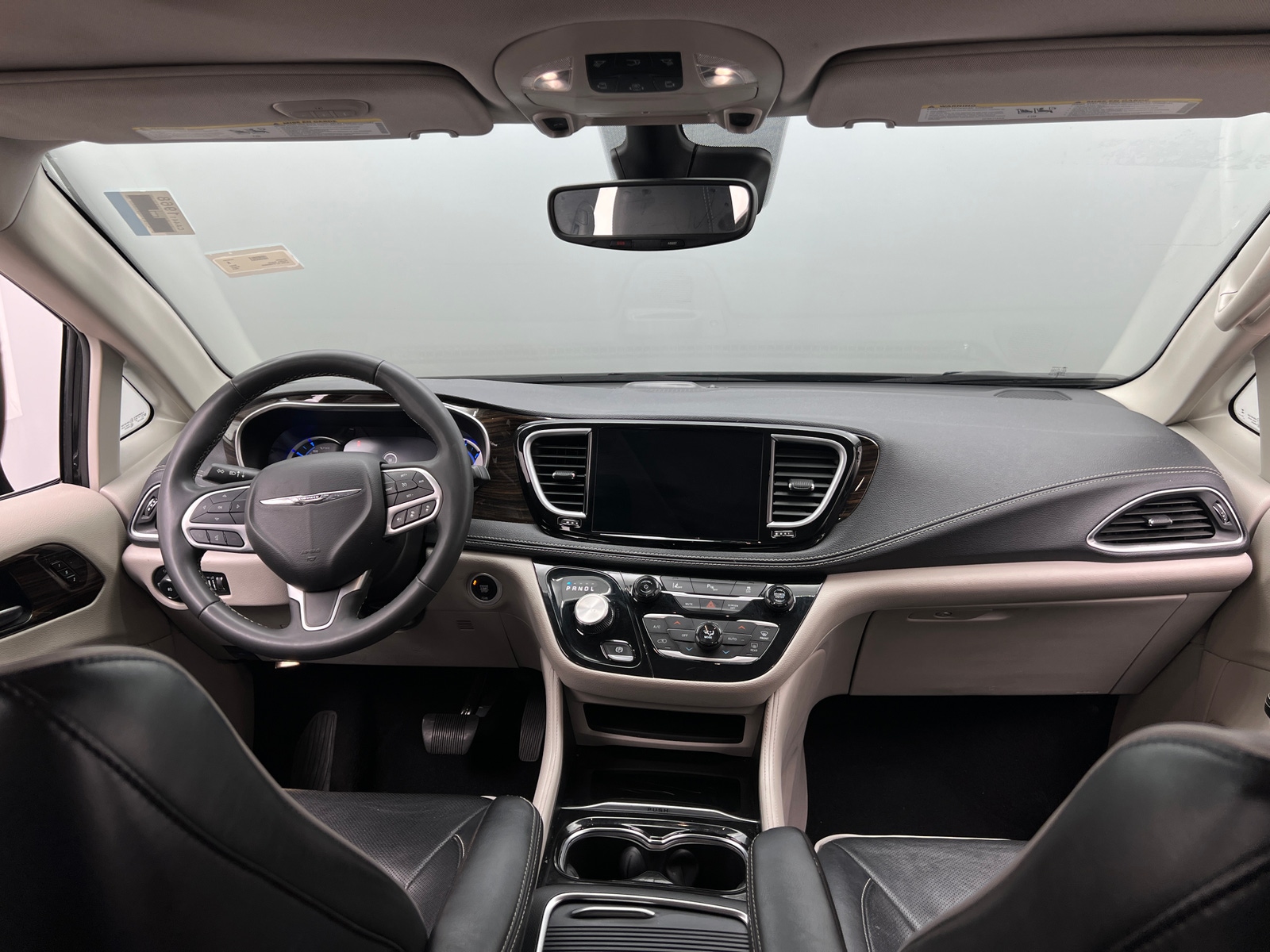 Thumbnail: 2023 Chrysler Pacifica - 2
