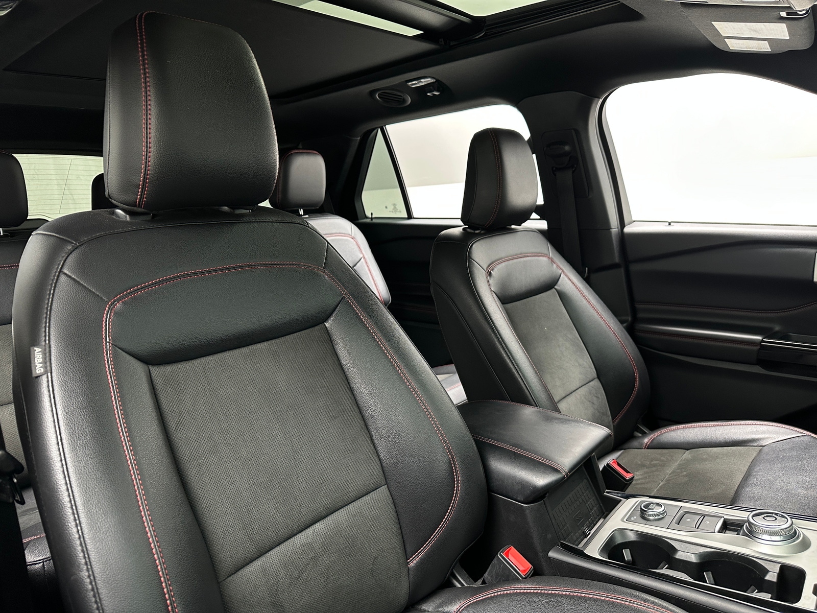Thumbnail: 2022 Ford Explorer - 2