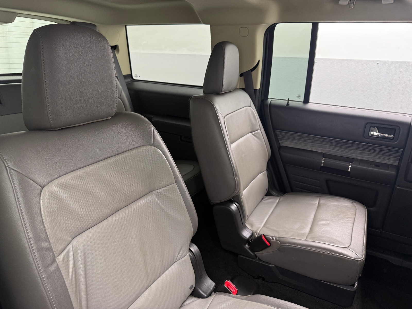 Thumbnail: 2019 Ford Flex - 6