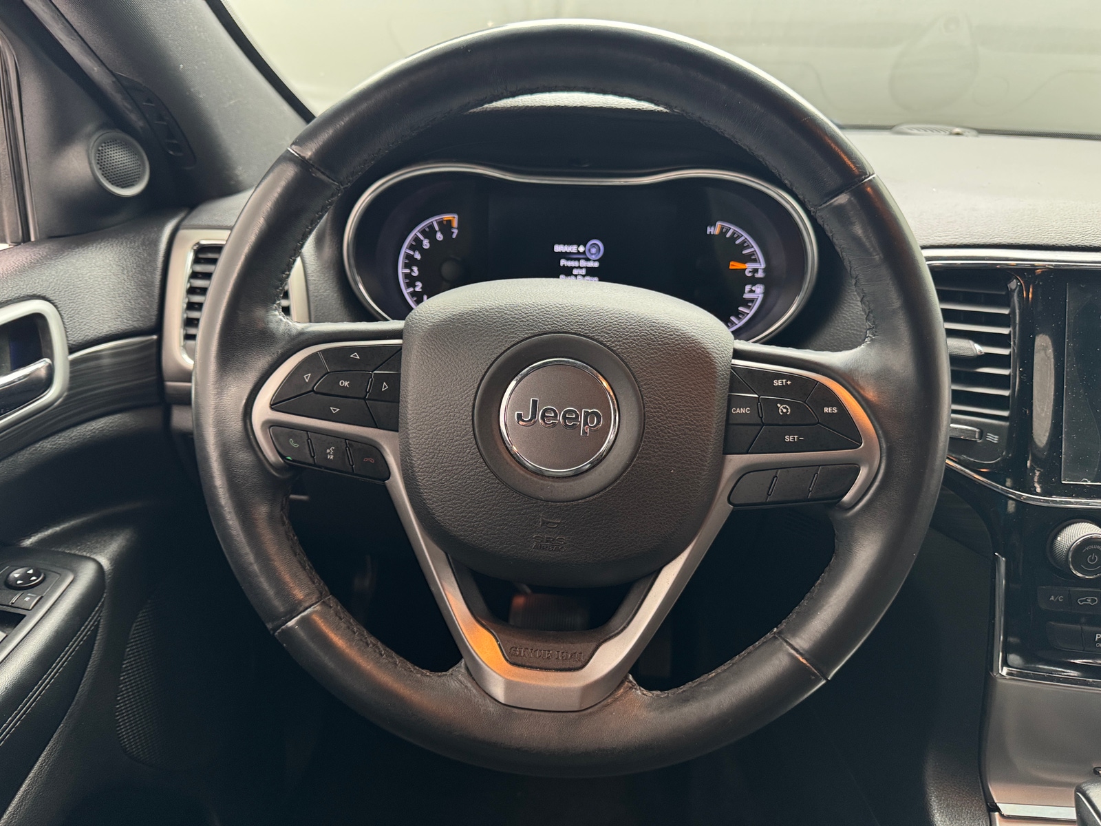 Thumbnail: 2019 Jeep Grand Cherokee - 5
