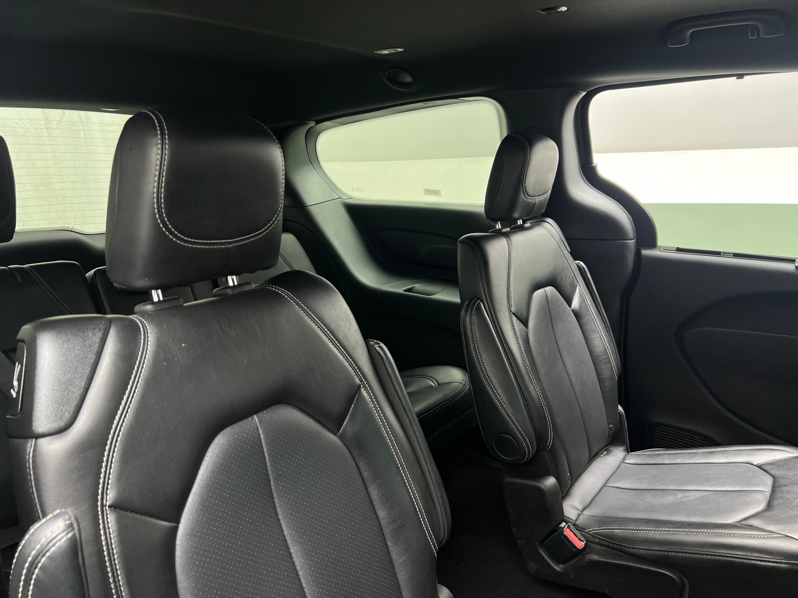 Thumbnail: 2025 Chrysler Pacifica - 5