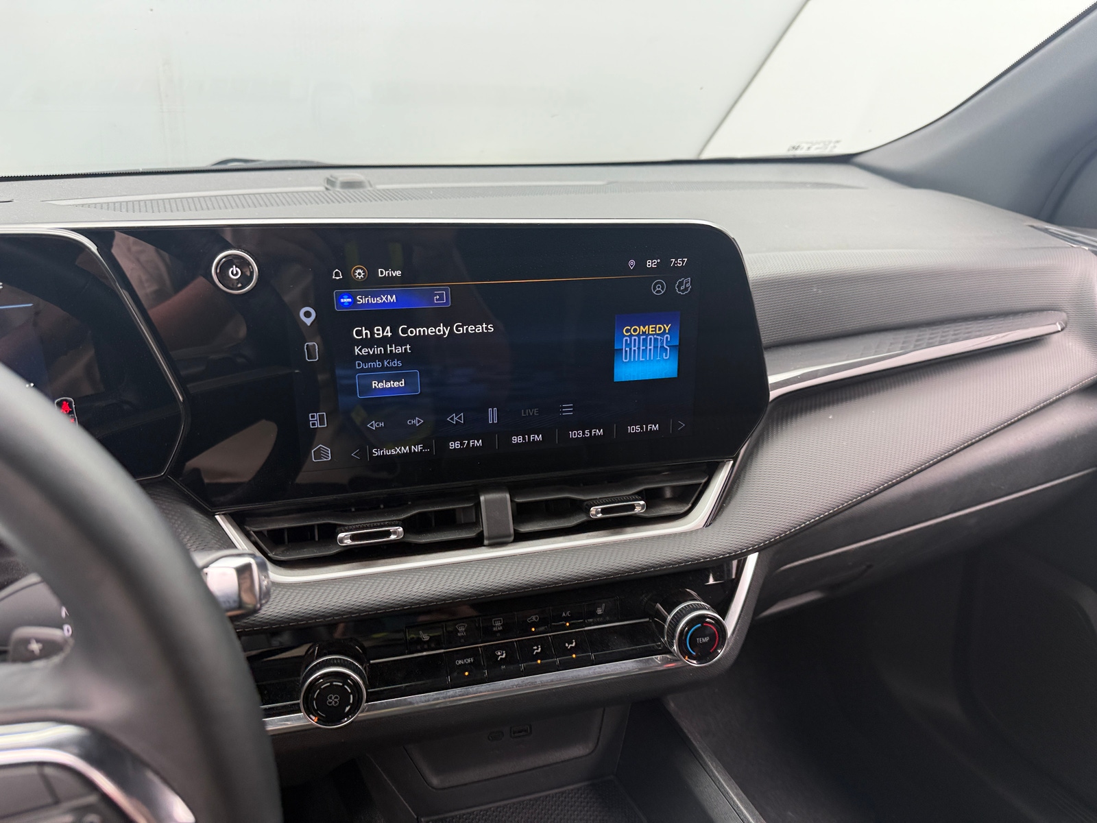 Thumbnail: 2025 Chevrolet Equinox - 4