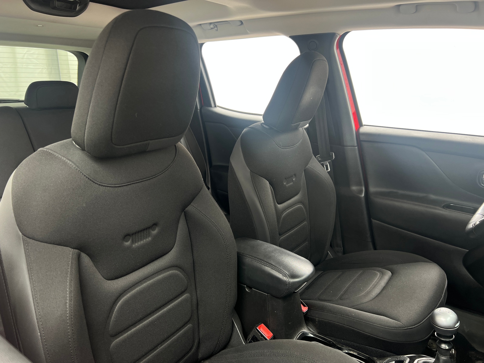 Thumbnail: 2017 Jeep Renegade - 2