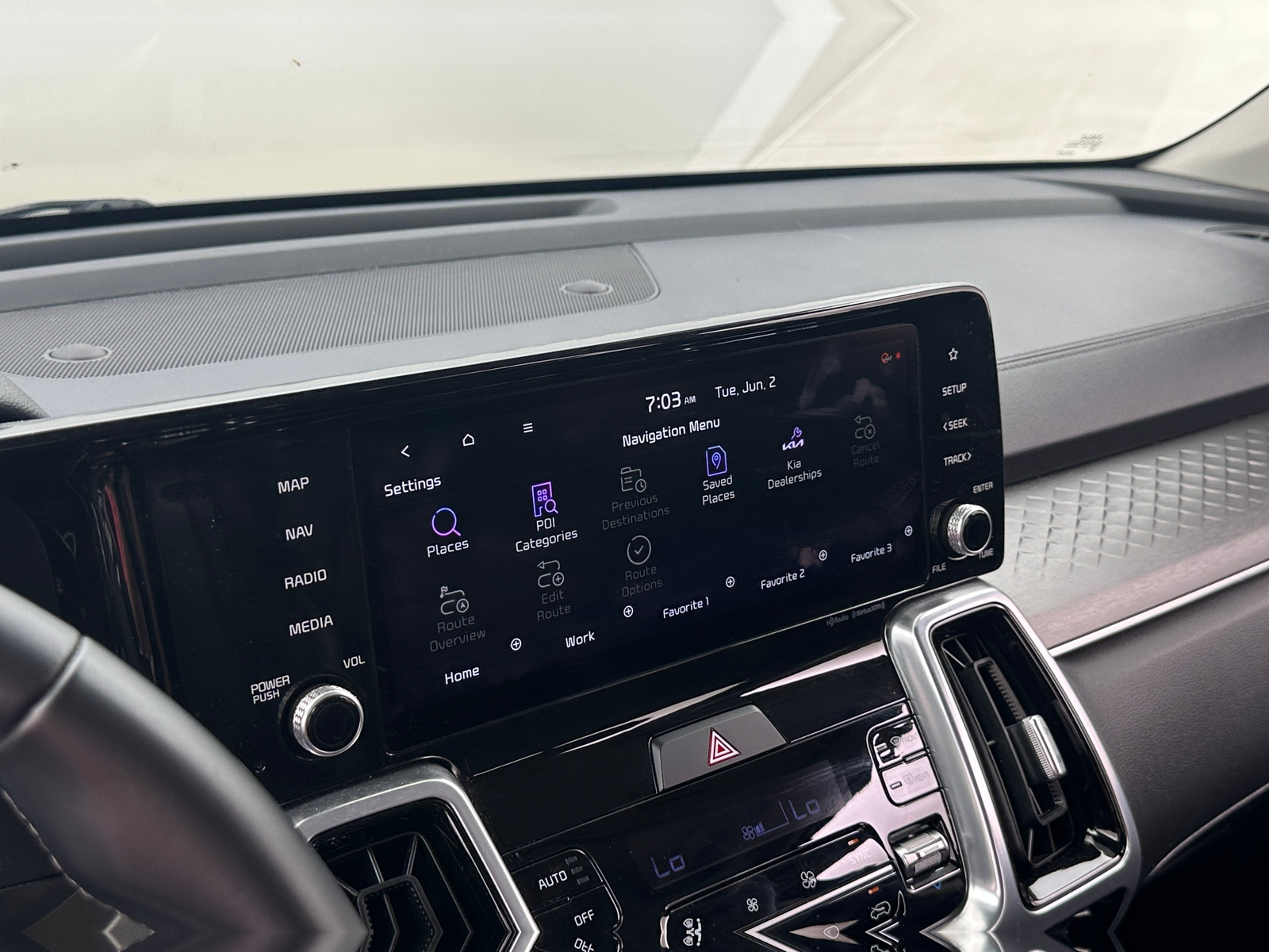 Thumbnail: 2022 Kia Sorento - 3