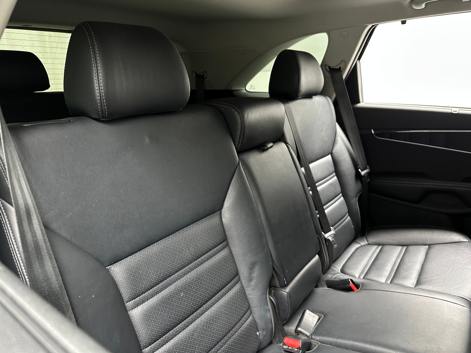 Thumbnail: 2018 Kia Sorento - 5