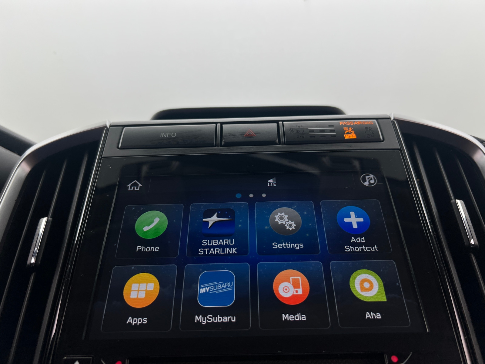 Thumbnail: 2022 Subaru Ascent - 4