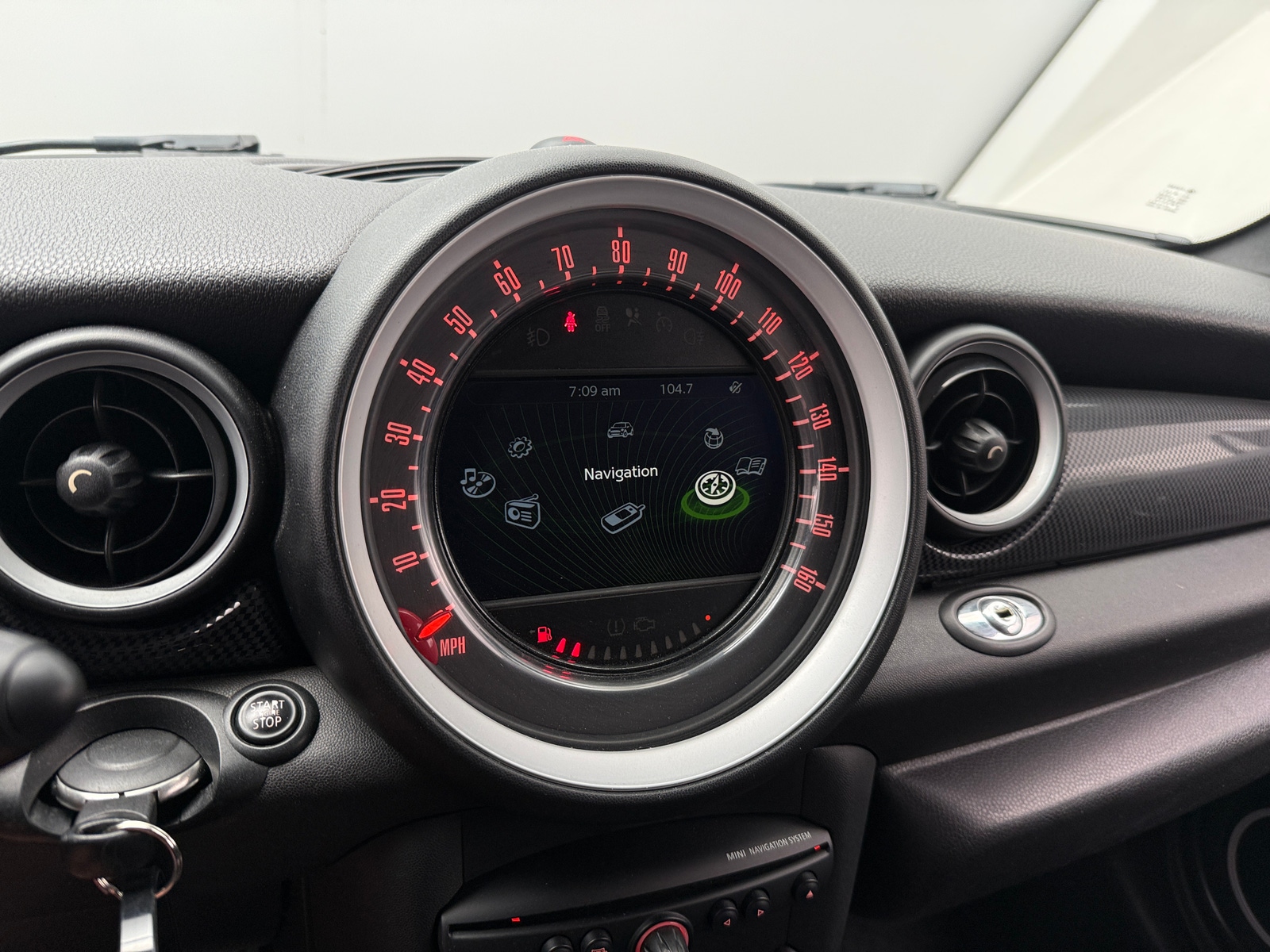 Thumbnail: 2015 MINI Cooper Roadster - 4