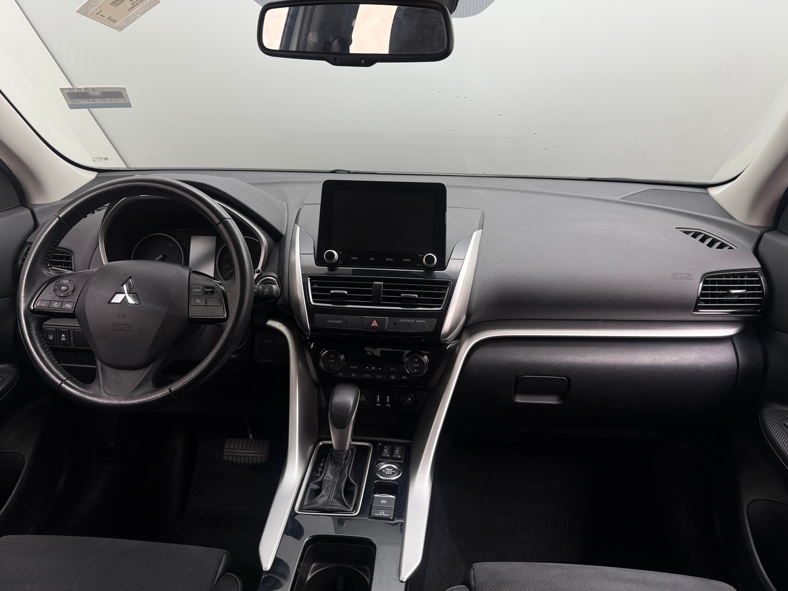 Thumbnail: 2022 Mitsubishi Eclipse Cross - 2