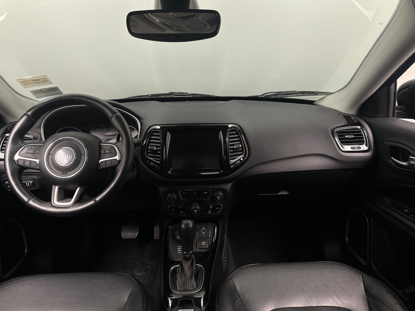 Thumbnail: 2018 Jeep Compass - 2