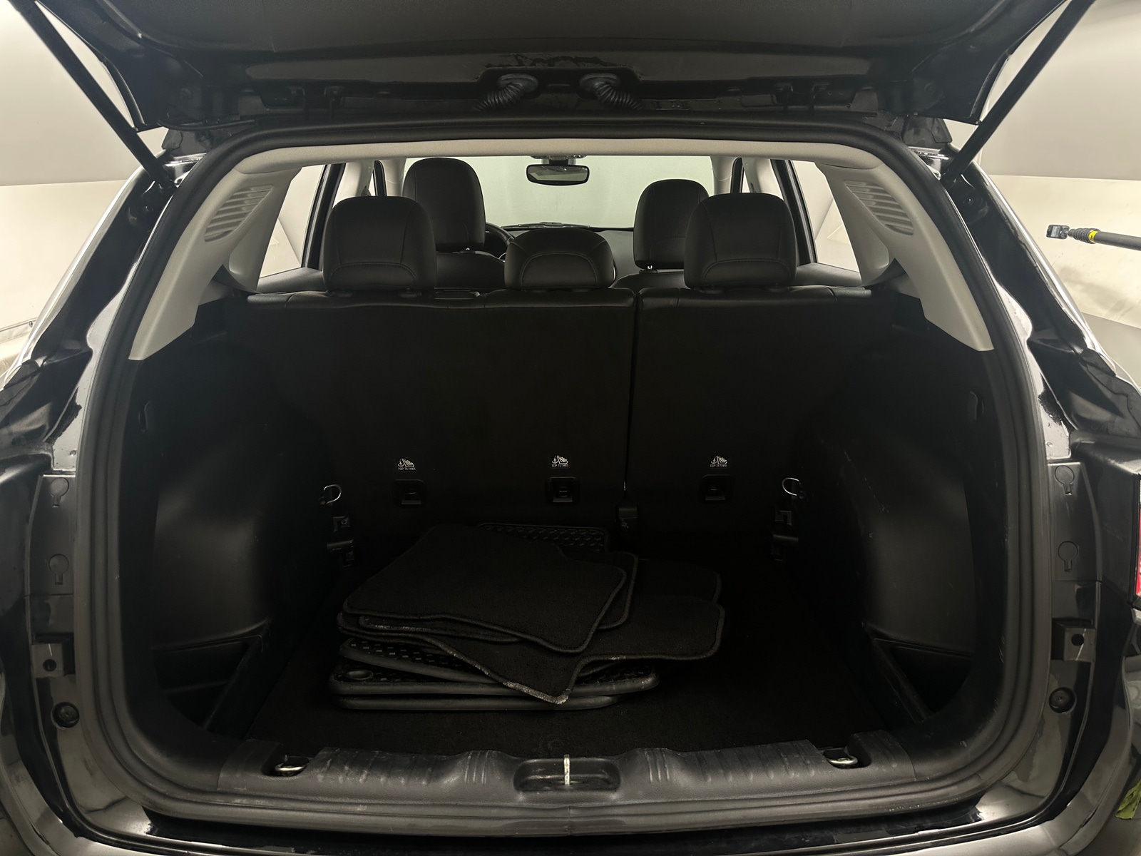 Thumbnail: 2018 Jeep Compass - 6