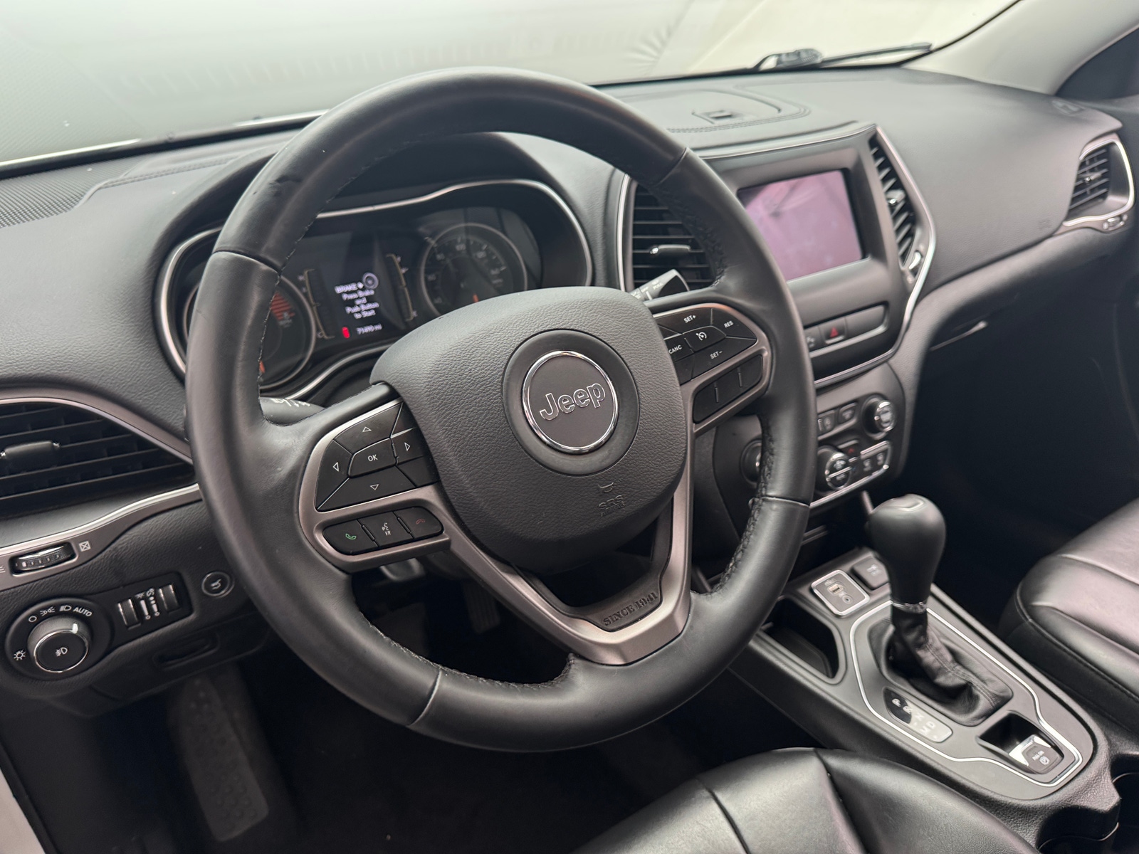 Thumbnail: 2020 Jeep Cherokee - 5