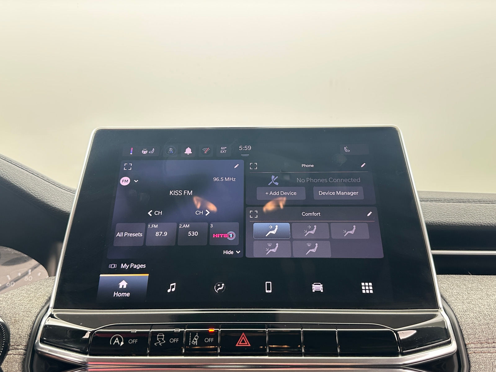 Thumbnail: 2022 Jeep Compass - 3