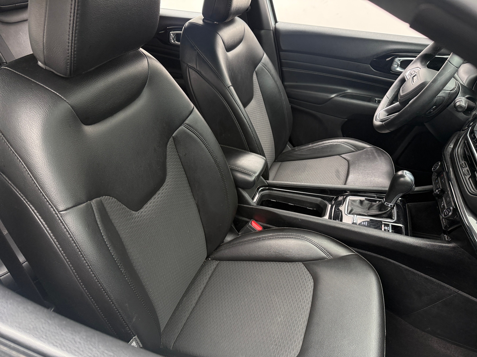 Thumbnail: 2022 Jeep Compass - 2