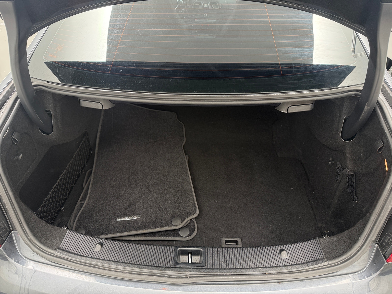Thumbnail: 2016 Mercedes-Benz E-Class - 4